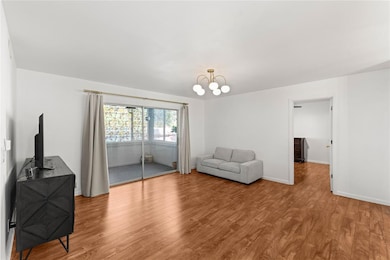 1900 50th St unit 9, Des Moines, IA 50310 - photo 3