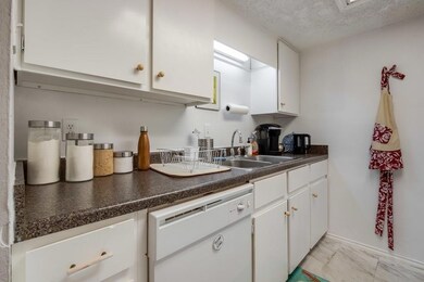 2401 Leon St unit 103, Austin, TX 78705 - photo 5