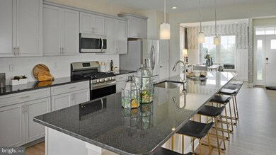 4106 Sugarberry Ln, Bowie, MD 20720 - photo 3