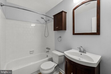 6436 Lamplighter Ridge, Glen Burnie, MD 21061 - photo 4