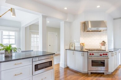 16 Pickett St, Marblehead, MA 01945 - photo 5