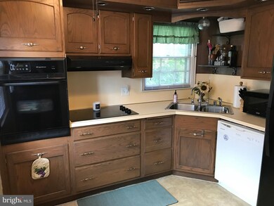 59 2nd St, Reading, PA 19607 - photo 5