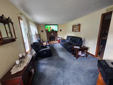 12 Martin Rd unit 12, Douglas, MA 01516 - photo 3