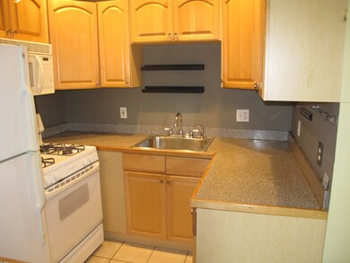 82 Munroe St unit 12, Somerville, MA 02143 - photo 7