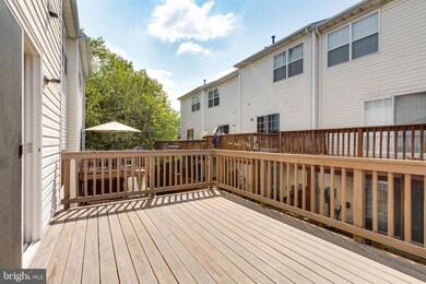 43739 Clear Lake Square, Ashburn, VA 20147 - photo 6