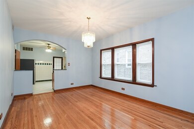 6247 N Mozart St unit 2, Chicago, IL 60659 - photo 4