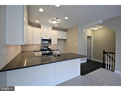 764 W 2nd St, Lansdale, PA 19446 - photo 6