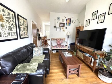 3 Cedar Square unit 2, Cambridge, MA 02140 - photo 4