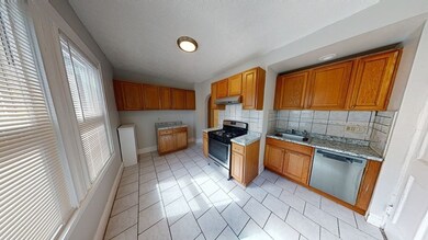 47 Crawford St unit 2, Dorchester, MA 02121 - photo 3