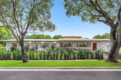 2330 Lake Ave, West Palm Beach, FL 33401 - photo 3