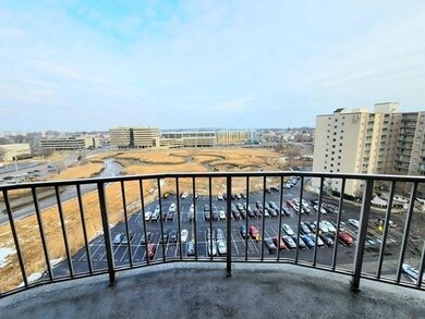 Sagamore Place Condominiums unit 1106, Quincy, MA 02171 - photo 6