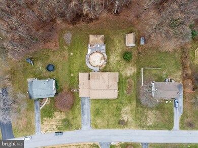 5818 Dale Dr, Sykesville, MD 21784 - photo 6