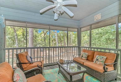 1221 Tidewater Dr unit 321 TEAL LAKE VILLA, North Myrtle Beach, SC 29582 - photo 2