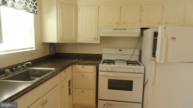 1911 Addison Rd S, District Heights, MD 20747 - photo 6