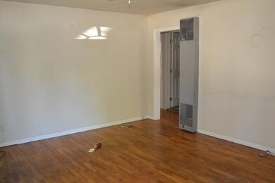 915 SW Laurel St, Grants Pass, OR 97526 - photo 4