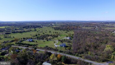 160 Old Tavern Ln, Berryville, VA 22611 - photo 5