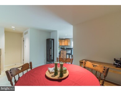 3923 Gatehouse Ln, Skippack, PA 19474 - photo 5