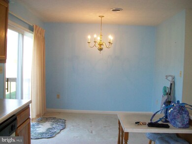 288 Duke Cir, Strasburg, VA 22657 - photo 5