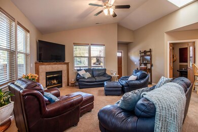 19539 Greatwood Loop, Bend, OR 97702 - photo 4