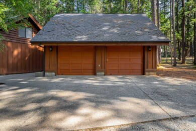 155 Daily Ln, Grants Pass, OR 97527 - photo 3