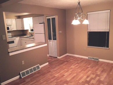 The large counter bar is great for prepping, servi