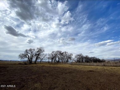 25899 N Champagne Ln unit 20, Paulden, AZ 86334 - photo 7