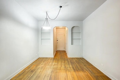 106-15 Queens Blvd unit 3R, Forest Hills, NY 11375 - photo 4