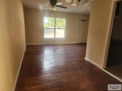 114 W Hawthorne St, Brownsville, TX 78520 - photo 3