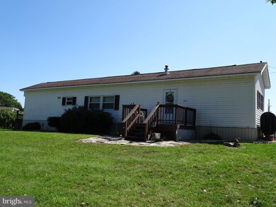 1057 Paper Mill Rd, Chambersburg, PA 17202 - photo 2