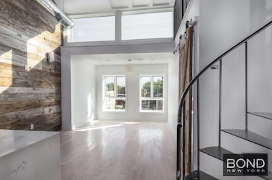 11-49 Welling Ct unit 3, Astoria, NY 11102 - photo 4