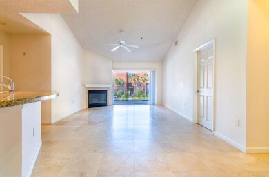Living/Kitchen