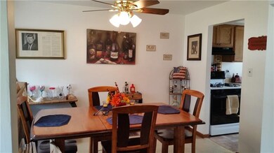 Full size Dining Room perfect for your Family gath