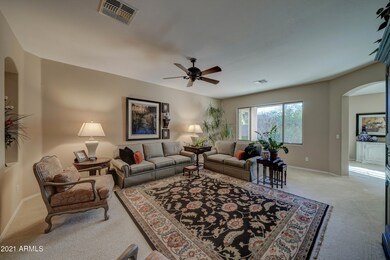 2157 E Aloe Pl-4