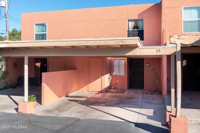 2bdr/1.5ba Central Tucson Townhome