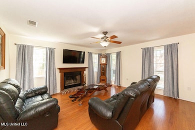 Living Room2
