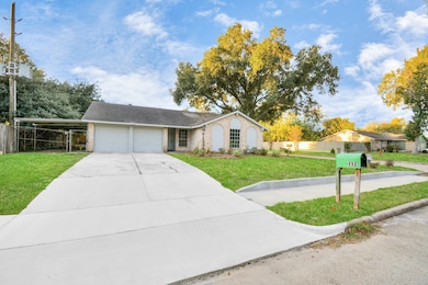 2539 Woodsdale Blvd, Houston, TX 77038 - photo 3