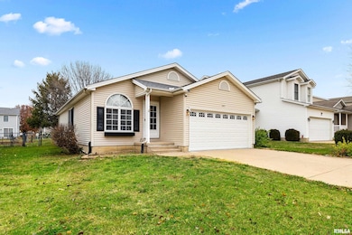 2407 W Miners Dr, Dunlap, IL 61525 - photo 2