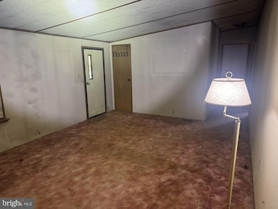 6852 Upper Rd, Shamokin, PA 17872 - photo 7