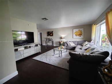 7418 NW 73rd Ave, Tamarac, FL 33321 - photo 3