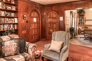 mls 214 Locust Lodge 06