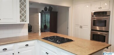 109 Fairoaks Cir, Gadsden, AL 35901 - photo 4