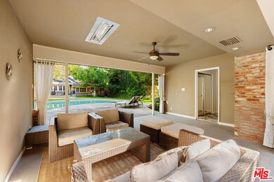 723 N Sierra Dr, Beverly Hills, CA 90210 - photo 5