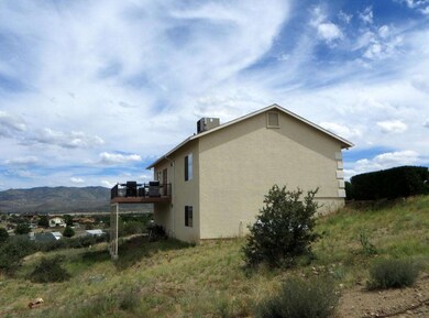 ISide and back of home