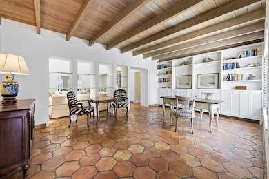 3208 N Flagler Dr, West Palm Beach, FL 33407 - photo 7