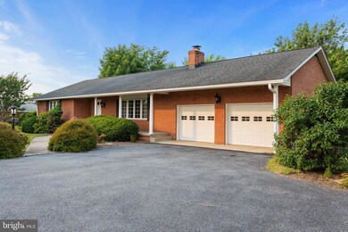 3833 Burkittsville Rd, Knoxville, MD 21758 - photo 5