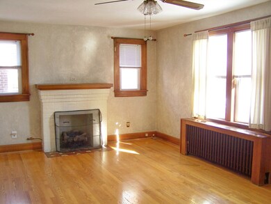 Spacious LR w/ Lots of Natural Light