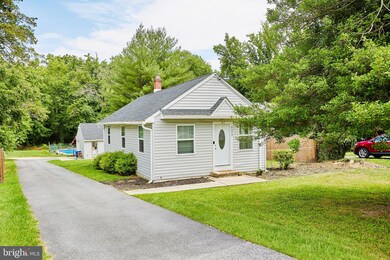 8643 Oakleigh Rd, Parkville, MD 21234 - photo 2