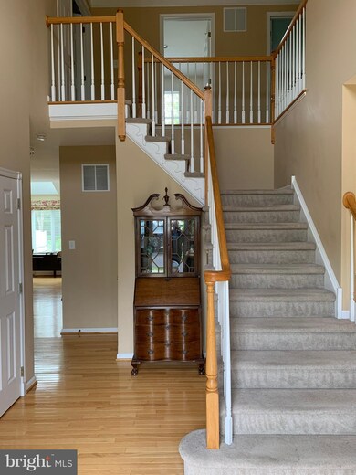 48 Brooks Rd, Moorestown, NJ 08057 - photo 2