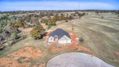2434 Wind River Cir, Blanchard, OK 73010 - photo 4