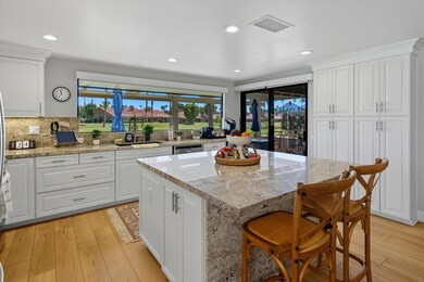 211 Camino Arroyo N, Palm Desert, CA 92260 - photo 2